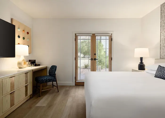 Resort Hilton &